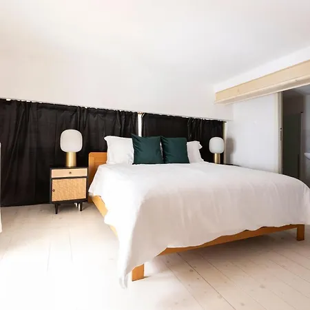 Sonder - The Borgia Steps Aparthotel
